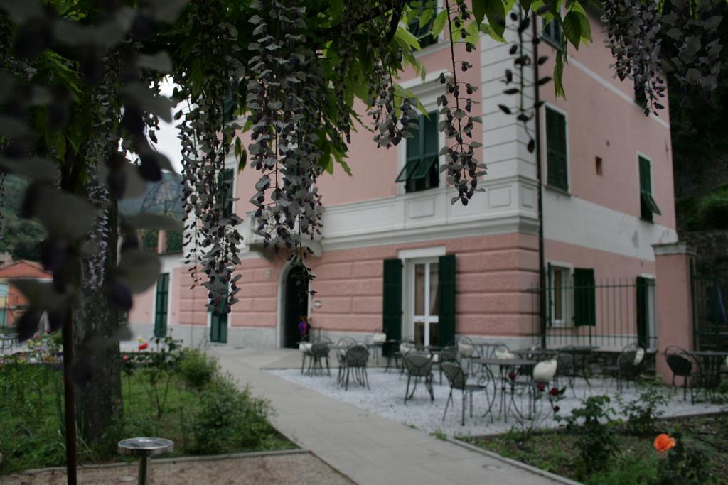مونتيروسّو ال ماري Villa Accini المظهر الخارجي الصورة